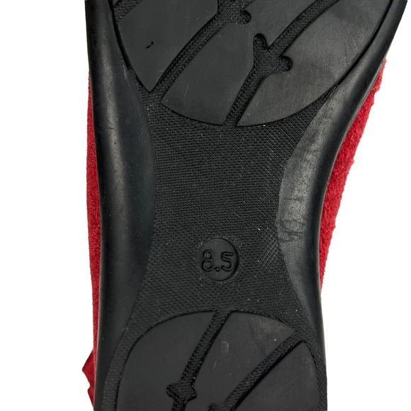 Red Suede Leather Ankle Moccasin Fringe Boots Size 8.5 Like new! - Picture 10 of 11